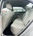 2013 Toyota Corolla LE Sedan - Amfani Da Aka Yi A Kasashen Waje - 5
