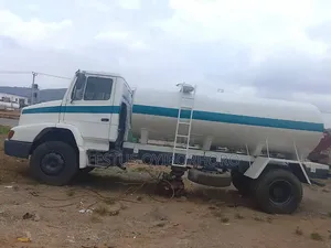 Mercedes-Benz 1418 Water Tanker Truck (Used)