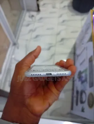 Apple iPhone 7 32GB Gray