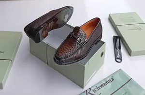 Takalman Formal Na Maza Na Fata