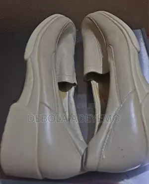 StillWorth Work Shoes - Off White, Size 4.5
