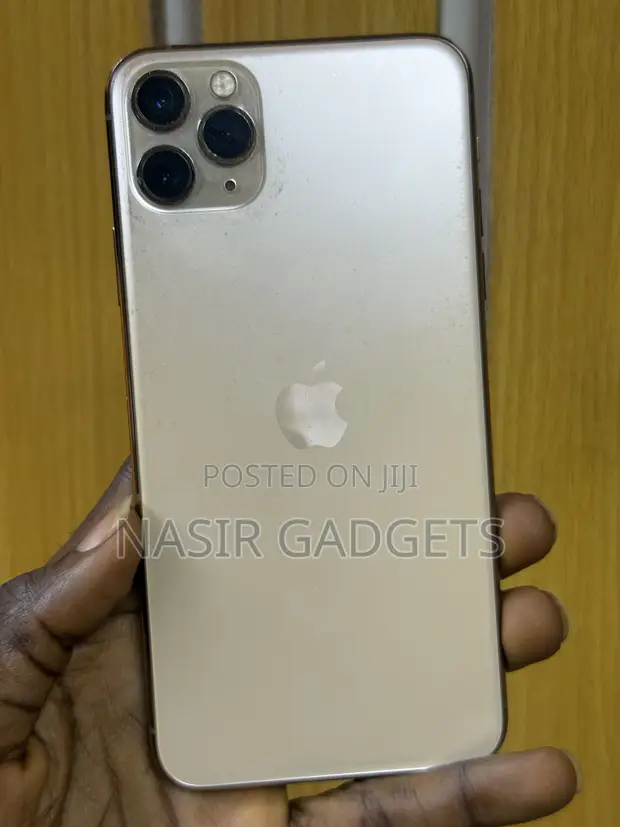 Apple iPhone 11 Pro Max 64GB Rose Gold - 1