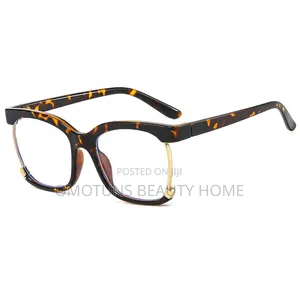 Nti Blue Lens Manyan Gilashin Falo