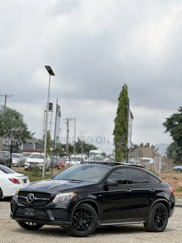 Mercedes-Benz GLE-Class AMG GLE 43 4MATIC 2018 Black - 1