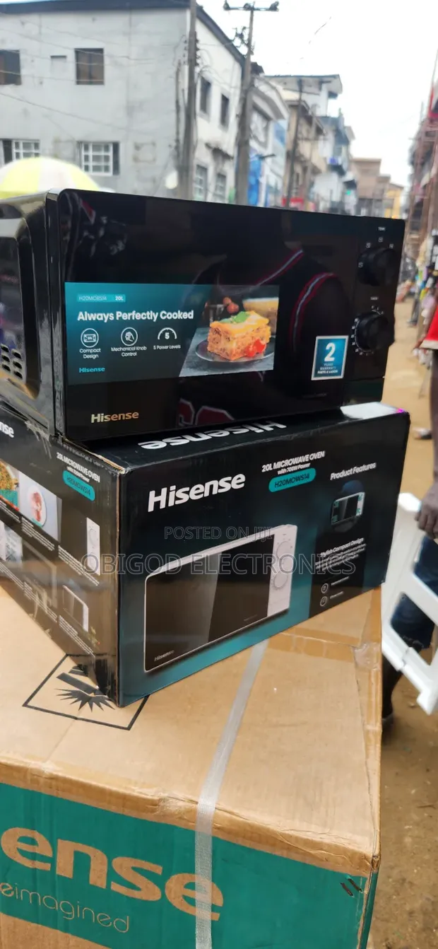 Hisense 20 Liter Black Microwave - 1