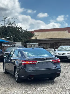 2014 Toyota Avalon Limited Sedan - Foreign Used