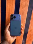 Apple iPhone XR 128GB Blue - 1