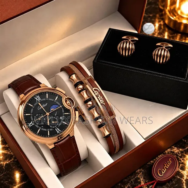 Cartier High Quality Men's Wrist Watch with Cufflinks and Bracelet - 1