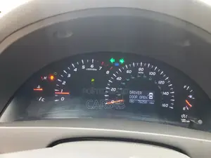 Toyota Camry 2011 Silver