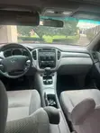 Toyota Highlander 2005 Burgundy - 1