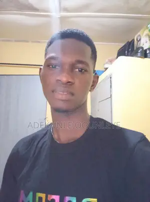 CV Mai Gudanar da Sadarwar Zamani