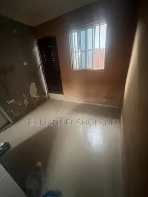 Furnished 1-Bedroom Apartment for Rent in Oworonshoki / Gbagada