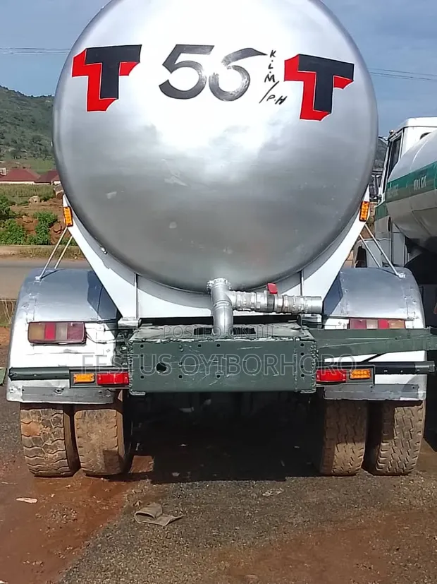 1998 Mercedes-Benz Tanker Truck - White - 1