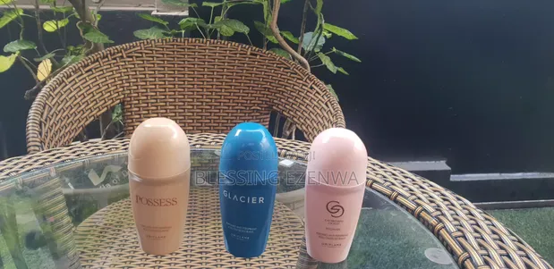 Oriflame Cosmetics Rollerball Fragrance - 1