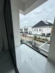 Gidan Kwana 1 a Royal Pine Estate, Chevron don haya - 1