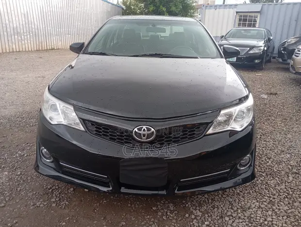 Toyota Camry 2013 Black - 1