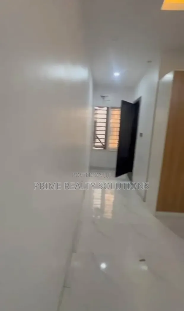 1 Bedroom Shared Apartment for Rent, Lekki Expressway - 1