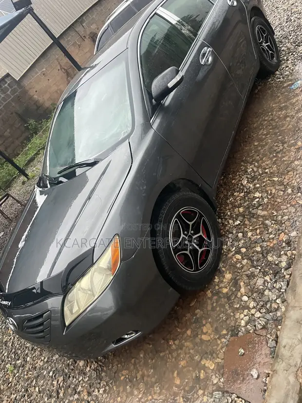 2008 Toyota Camry LE 2.4L Sedan - 1