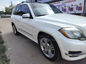 2015 Mercedes-Benz GLK 350 4MATIC SUV