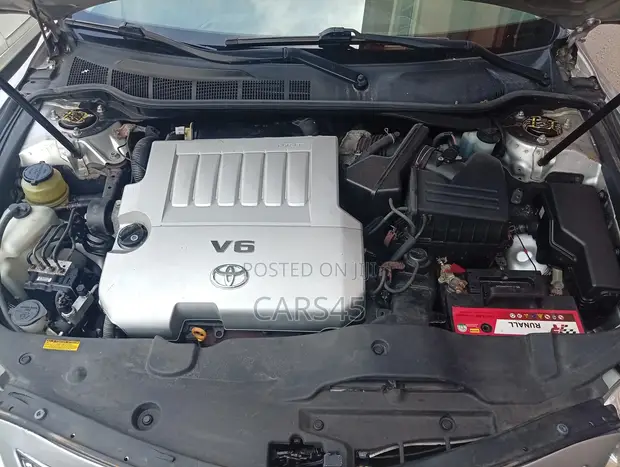 Toyota Camry 2011 Beige - 1