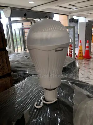 DP 9W Rechargeable LED Bulb