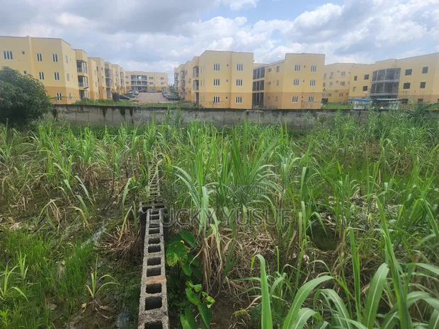 915.40sqm Fenced Residential Land for Sale, Dutse-Alhaji - 1