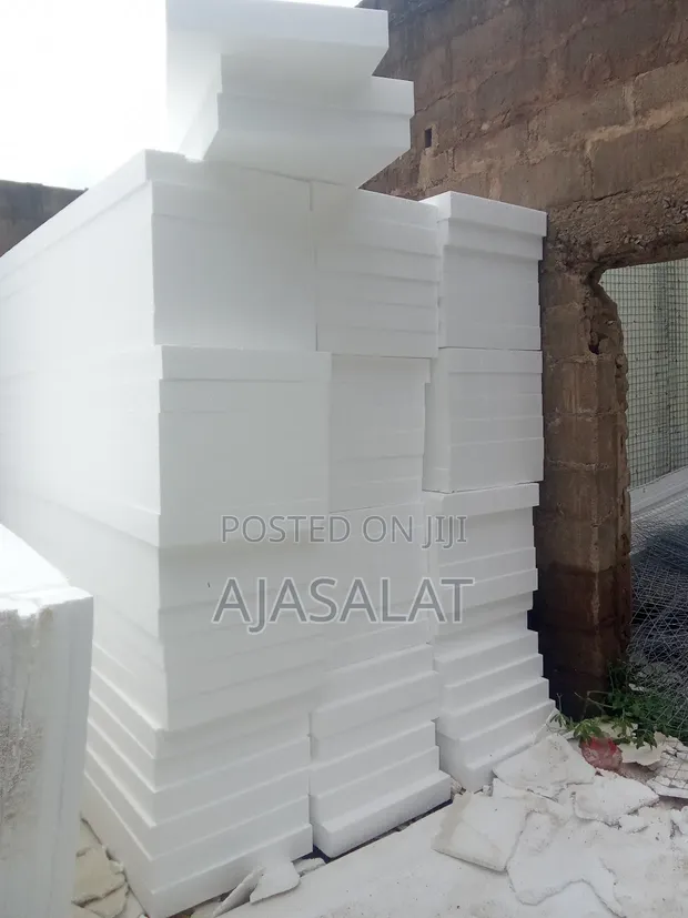 Polystyrene Foam and Parapet - 1