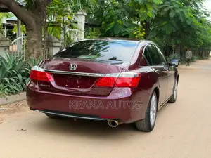 2013 Honda Accord EX-L Sedan - Direct Belgium