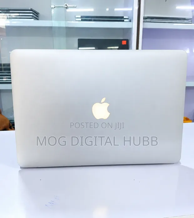 Apple MacBook Pro 2014 15.4" Intel Core i7 16GB RAM 512GB SSD - 1