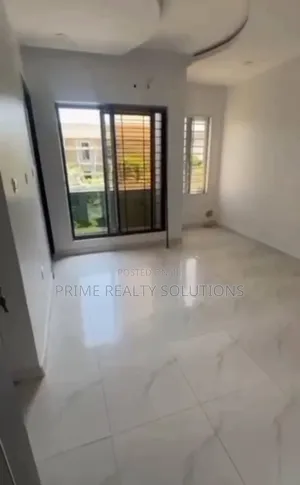 Gidan Kwana 1 Bedroom da ake Rarraba don Sawa, Lekki Expressway