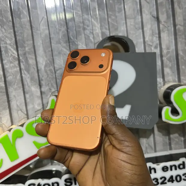 Apple iPhone 17 Pro 512GB Orange - 1