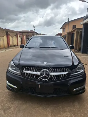 Mercedes-Benz C250 2012 Black