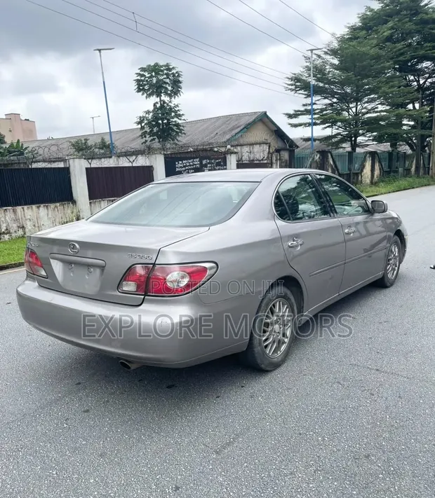 Lexus ES 330 2005 Silver - 1