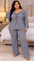 Plus Size Floral Bloom Loungewear Set - 2