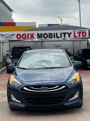 2014 Hyundai Elantra Blue - Foreign Used
