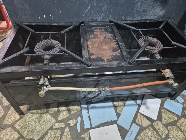 Used Industrial 2-Burner Gas Cooker - 1