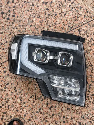 Ford F-150 LED Headlights 2025 Gyaran