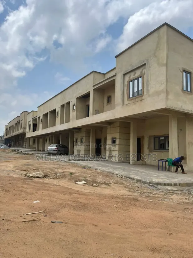 3-Bedroom Terrace Duplex Shell Unit in Dakibiyu, Abuja - 1