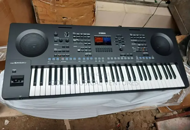Yamaha Keyboard PSR-SX620 Synthesizer Workstation - 1