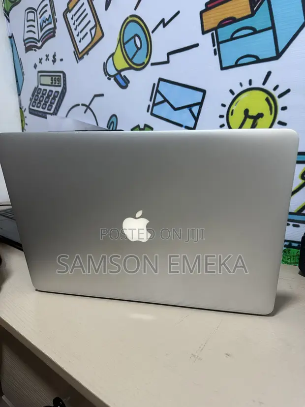 Apple MacBook Pro 2015 16GB Intel Core i7 1TB SSD - 1