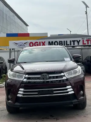 2017 Toyota Highlander AWD - Foreign Used
