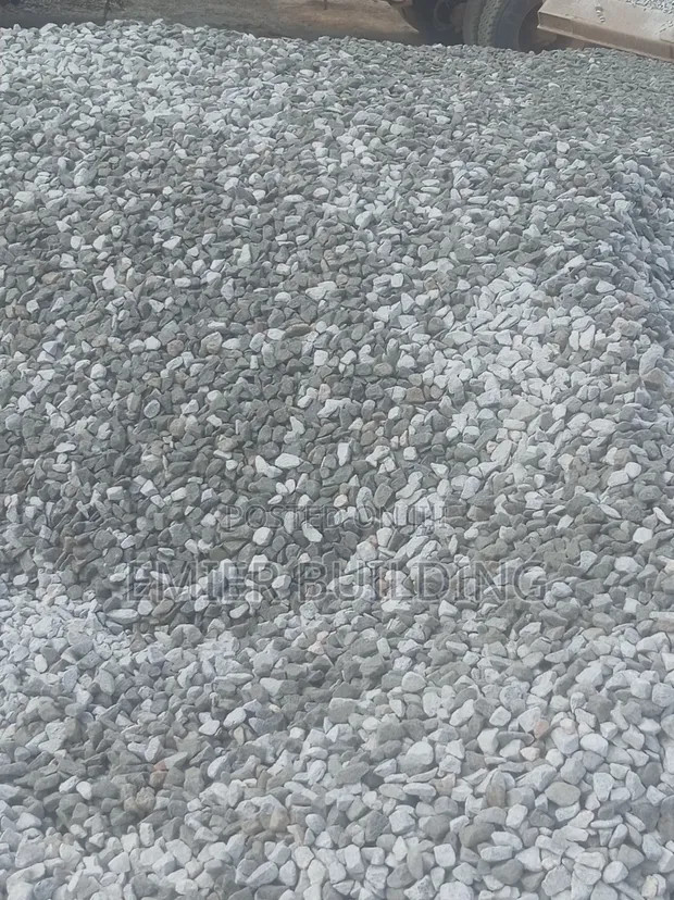 30 Ton Granite Quarry Loading - 1