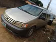 Toyota Sienna 2002 Gold - 2
