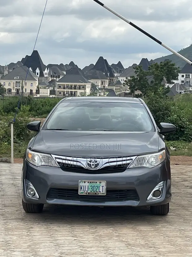 2013 Toyota Camry XLE - Nigerian Used - 1