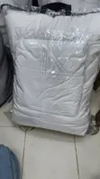 6x6 Duvet Set with 4 Pillowcases - 2