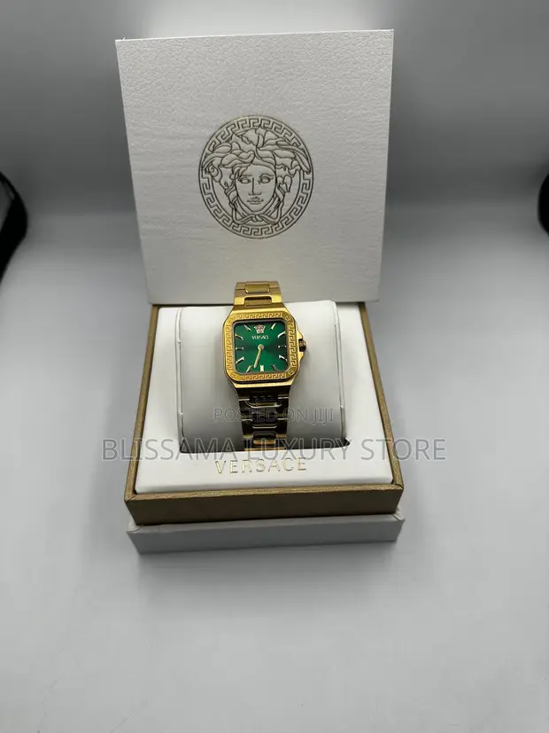 Cartier Premium Luxury Female Chain Strap Wristwatch - Brand New - 1