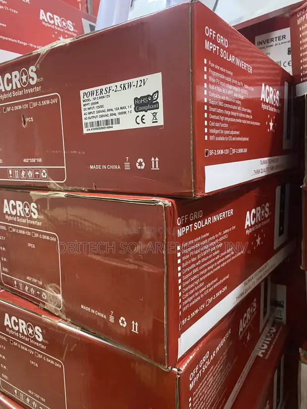 Acros 2.5kW 12V Hybrid Solar Inverter - 1