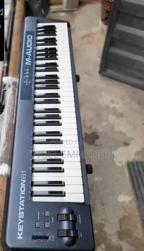 M-Audio Keystation 61 MIDI Keyboard - 1