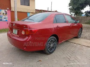 Toyota Corolla 2010 Red