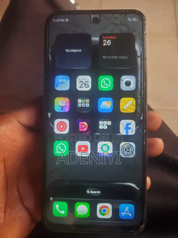 Tecno Spark 30C 128GB Black (Cracked Screen) - 1